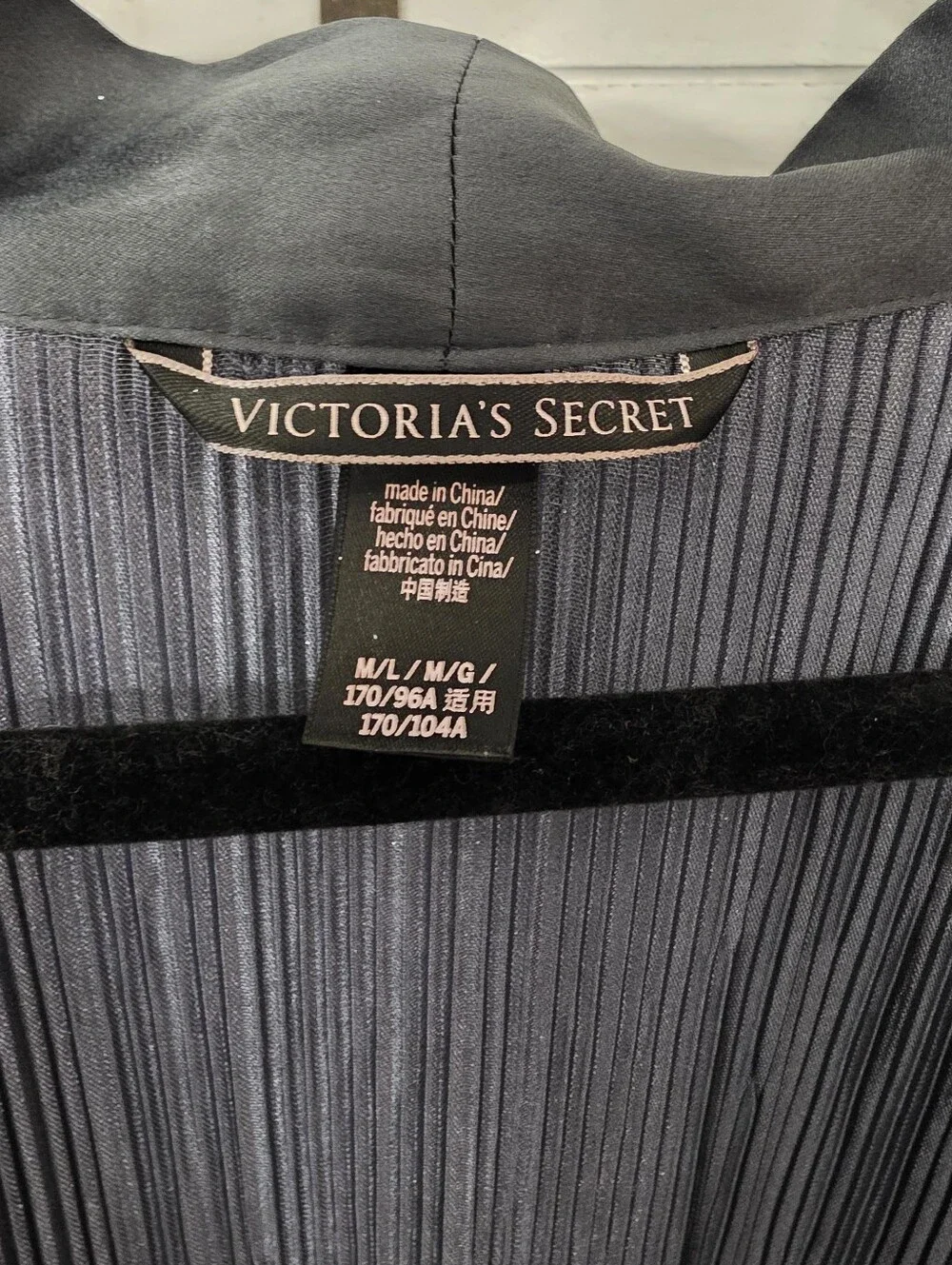 Victoria's Secret Blue Silver Lounge Luxe Shimmering Pleated Kimono Robe M/L